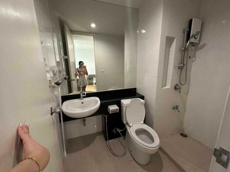 รูป ใกล้รถไฟฟ้า และรถประจำทาง ใกล้ห้าง พาร์คแลนด์ แคราย - รูปที่ 9/10