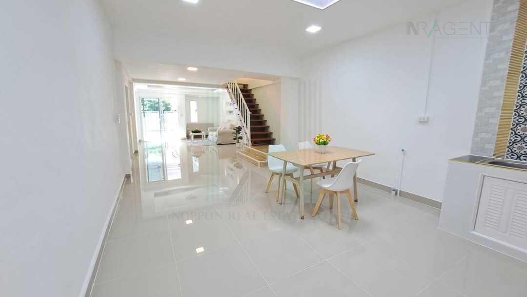 รูป 📌 ขายบ้านแฝด โครงการ บ้านรัตนาธิเบศร์ 2 ชั้น 4 ห้องนอน 2 ห้องน้ำ - รูปที่ 5/8