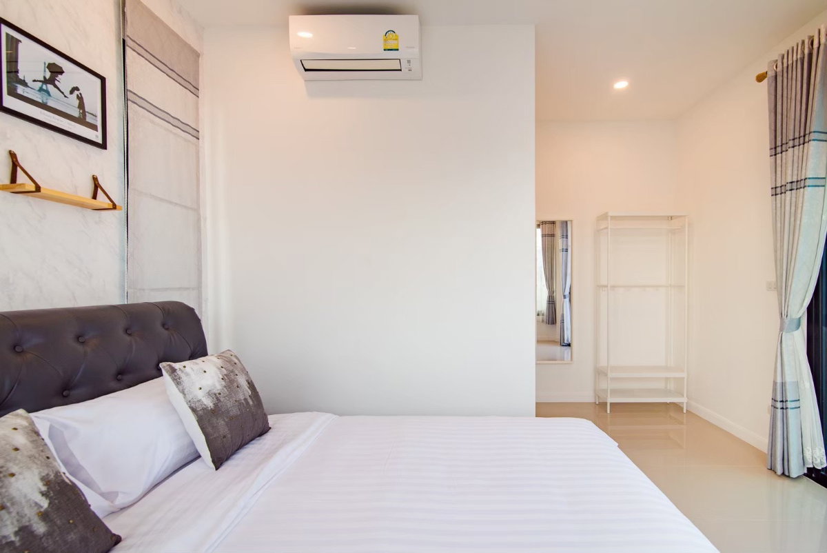 picture 3-Bedroom Private Pool Villa – Soi Mon Mai, Hua Hin - 9/17