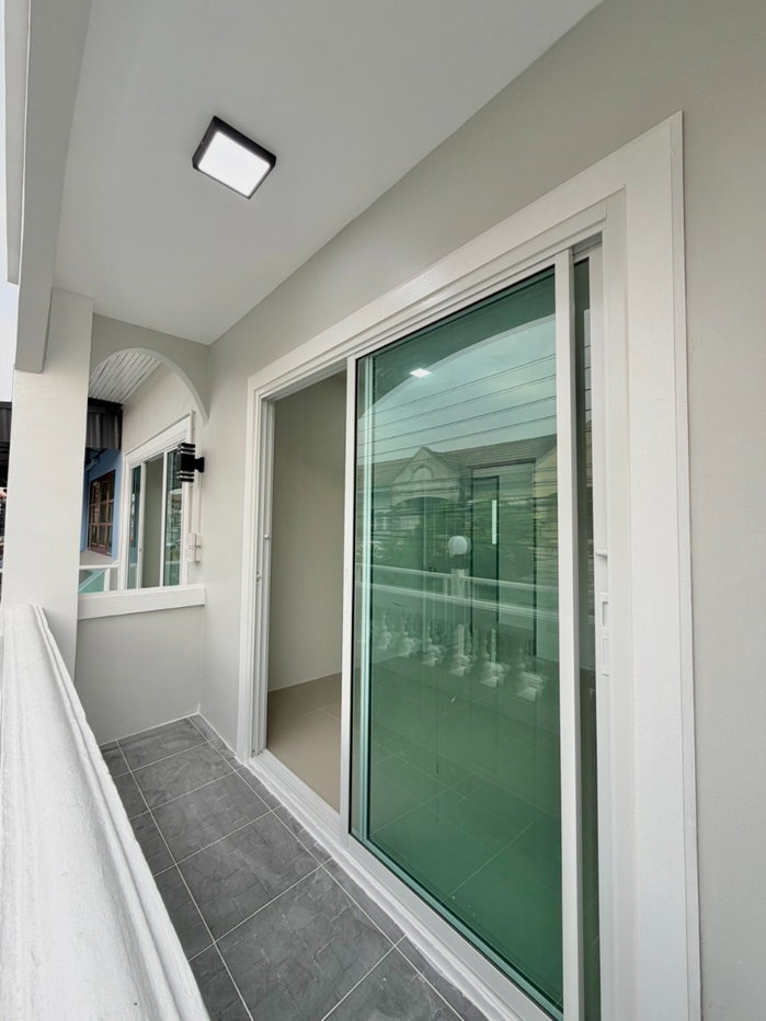 รูป ขายทาวน์เฮาส์ 2 ชั้น หมู่บ้านกิตติยารักษ์ ทำเลศักยภาพสนามบินน้ำ ตรงข้ามกองสลาก ตกแต่งใหม่พร้อมอยู่ - รูปที่ 15/20