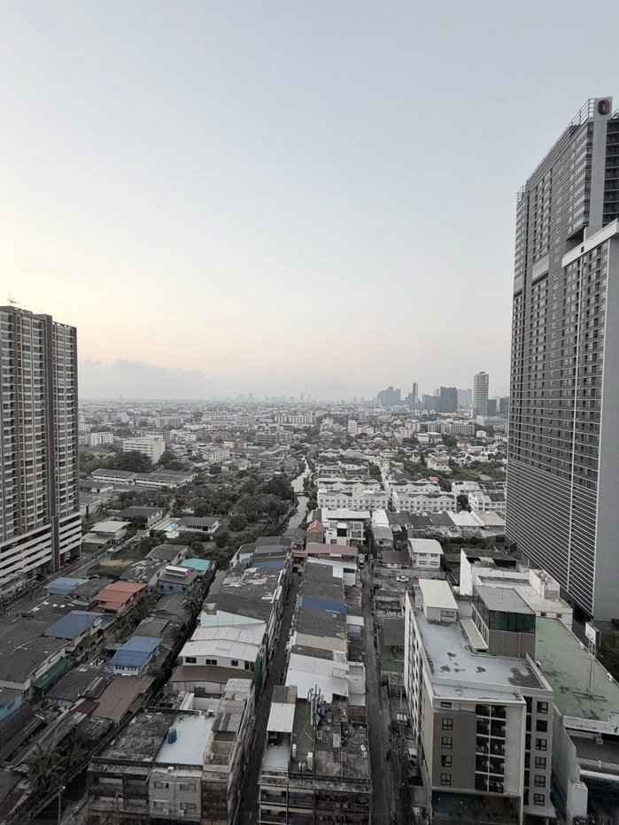รูป code : H68 ว่างแล้ว!! คอนโดให้เช่า เดอะ เบส สุขุมวิท 77 (The Base Sukhumvit 77) | ชั้นสูง ทิศเหนือ ใกล้ BTS อ่อนนุช - รูปที่ 12/14