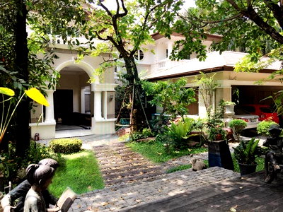 Houses for rent Lad Pla Khao Station : 📌 For Rent 2-story House LADAWAN RAMINTRA KM.2 4 bedroom 5 bathroom