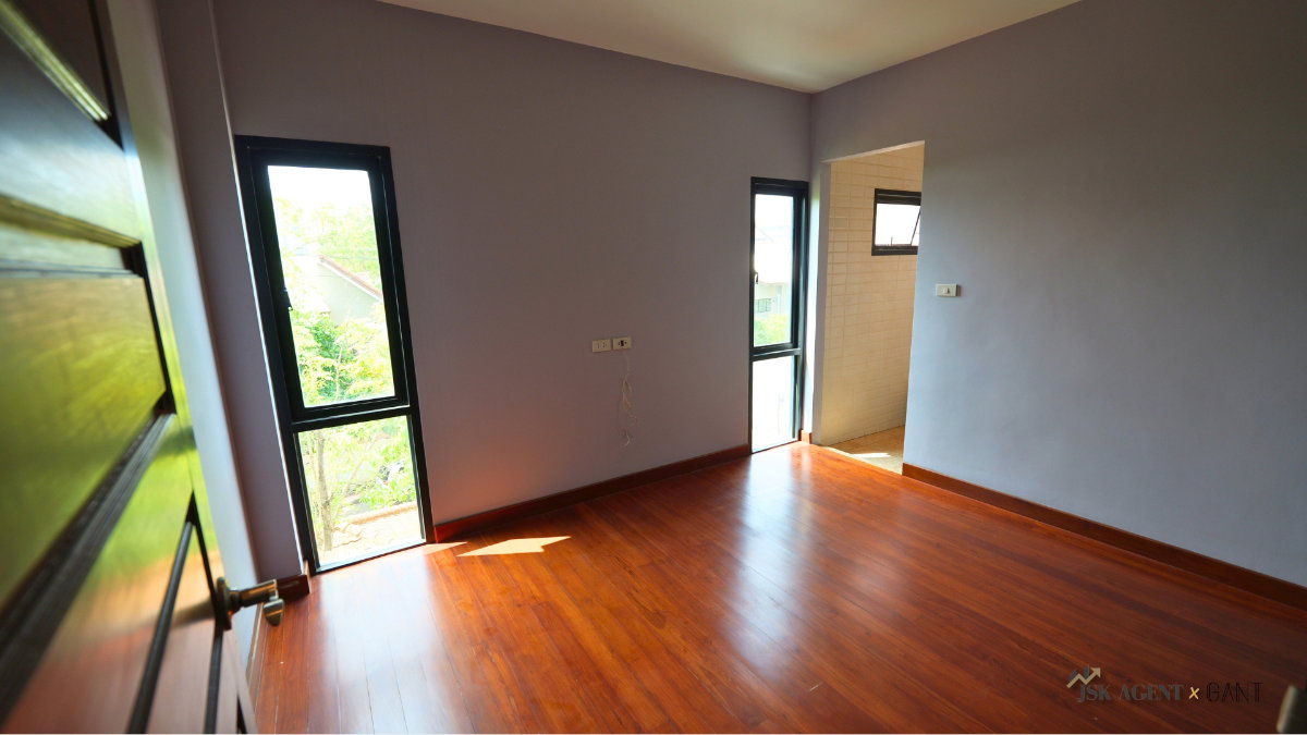 รูป โฮมออฟฟิศ 3.5ชั้น หมู่บ้านนราธิป ติดรถไฟฟ้า MRT ไทรม้า (Gant-351) - รูปที่ 10/20