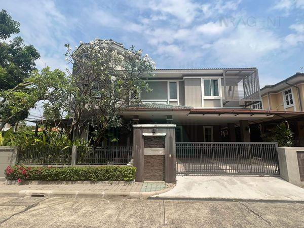 ขายบ้านเดี่ยว : 📌 ขายบ้านเดี่ยว 2 ชั้น โครงการ โกลเด้นนครา อ่อนนุช 65 4 ห้องนอน 4 ห้องน้ำ