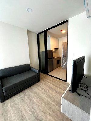 Condos for rent Central Pinklao : Condo for Rent at Origin Plug & Play Sirindhorn Station (D6904006)