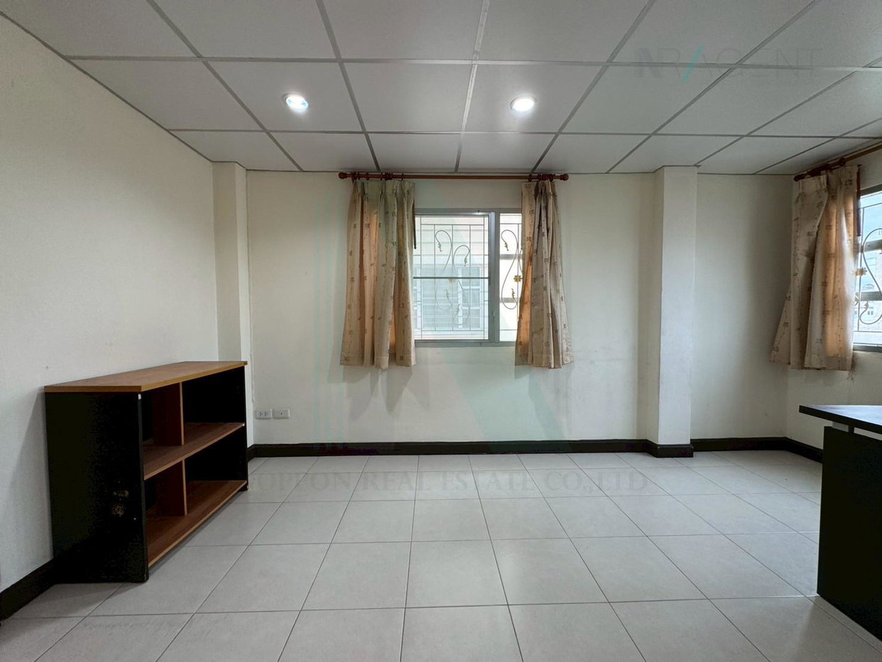 รูป 📌 ขายบ้านเดี่ยว โครงการ บ้านอิ่มอัมพร ปิ่นเกล้า-ทวีวัฒนา 3 ชั้น 4 ห้องนอน 5 ห้องน้ำ - รูปที่ 4/8