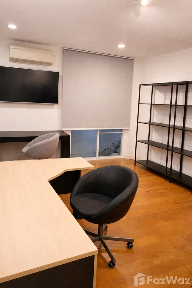 รูป บ้านเดี่ยวให้เช่า 3 ห้องนอน ในโครงการ Courtyard Villa Rama 9-Wongwaen 6149251 - รูปที่ 8/13