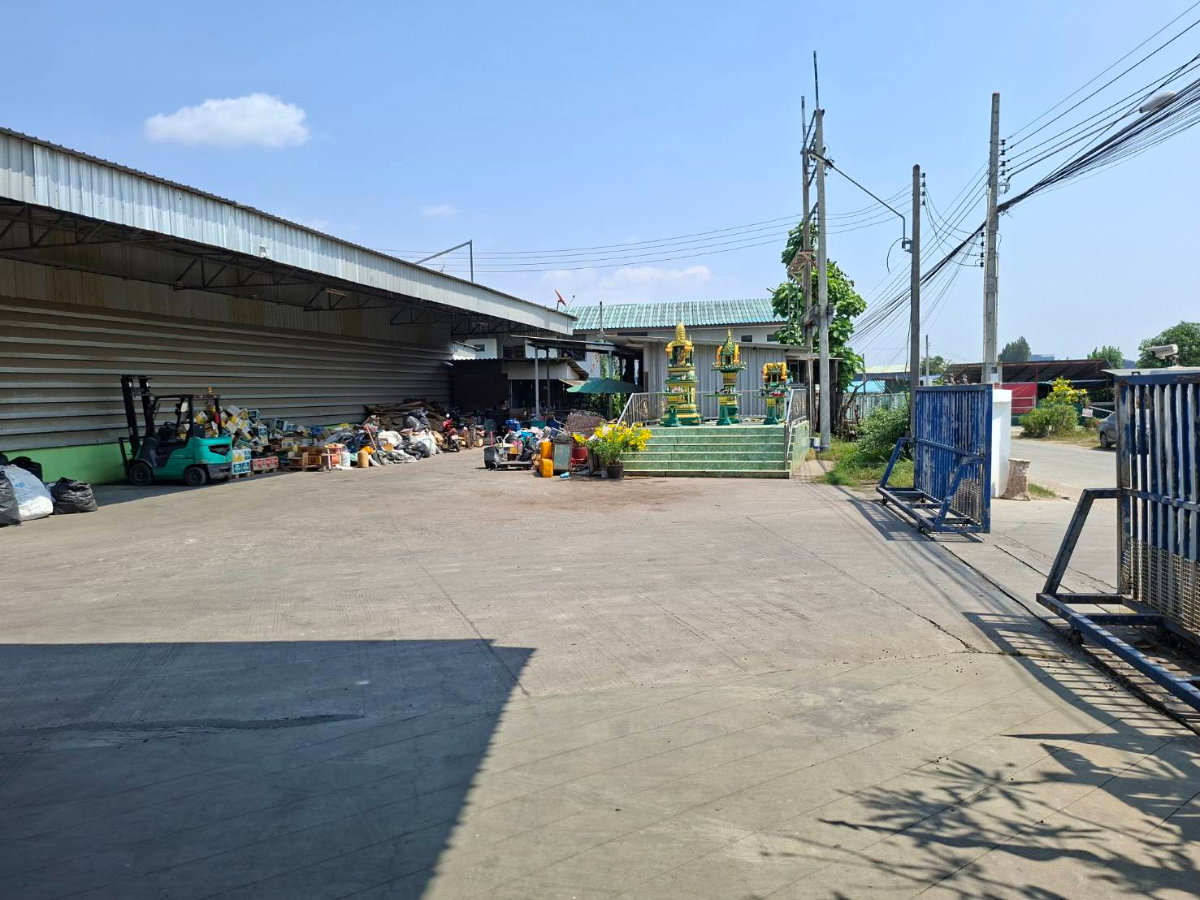 picture Warehouse and building for sale in Chonburi. - 12/64
