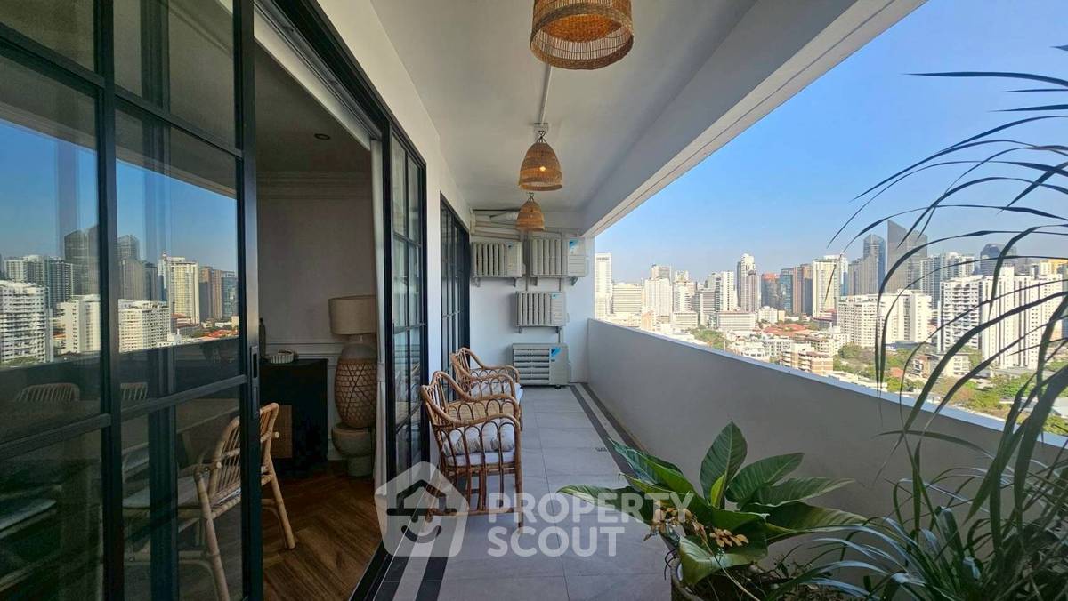 picture 3-BR Condo at D.S. Tower 2 Sukhumvit 39 Condominium near MRT Sukhumvit (ID 2783709) - 7/17