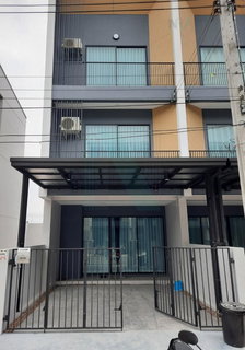 📌 ขายทาวน์เฮาส์ โครงการ นลิน อเวนิว 5 รามอินทรา - มีนบุรี 3 ชั้น 3 ห้องนอน 3 ห้องน้ำ