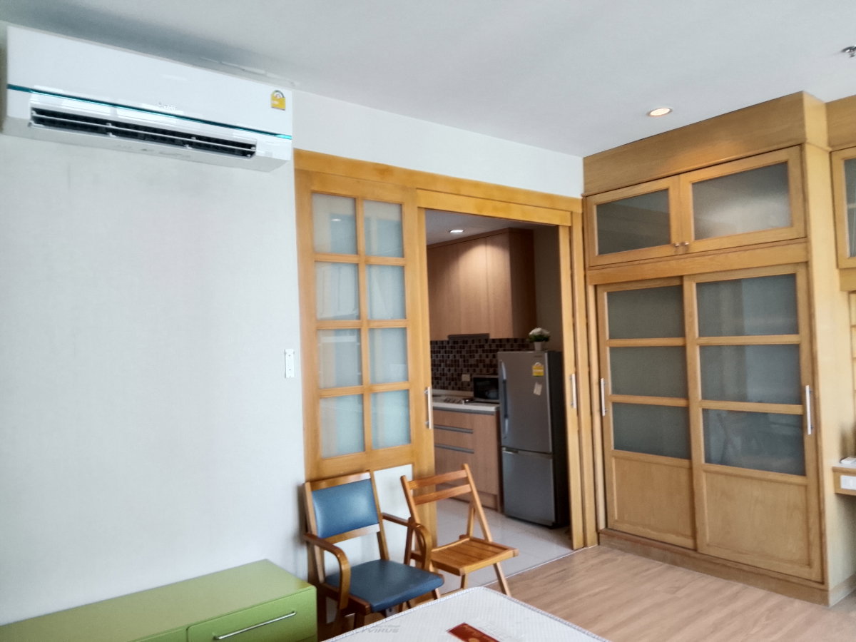 รูป ให้เช่า วิลล่าราชเทวี ชั้น 8 เพียง 17,000 ต่อ เดือน .รหัส 2442AG นัดดูห้อง 089-6601552 - รูปที่ 7/9