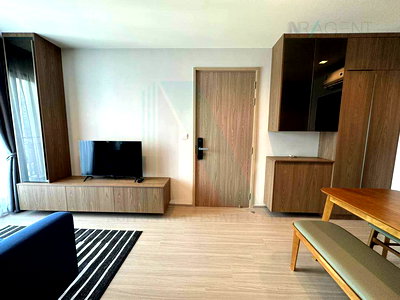 Condos for rent : 🎊 For Rent Condo LIFE SATHORN SIERRA Building 1, Floor 23,2 bed room, Room size 57 sqm