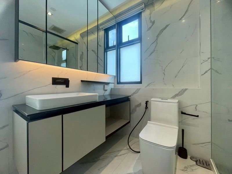 รูป FOR RENT : The Room Phayathai🔥PRICE 🔥 37,500 BAHT/Month 🔥line :@190evxgl - รูปที่ 8/12