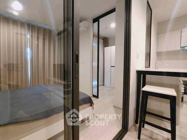 picture 1-BR Condo at Life One Wireless near BTS Phloen Chit (ID 2393771) - 2/9