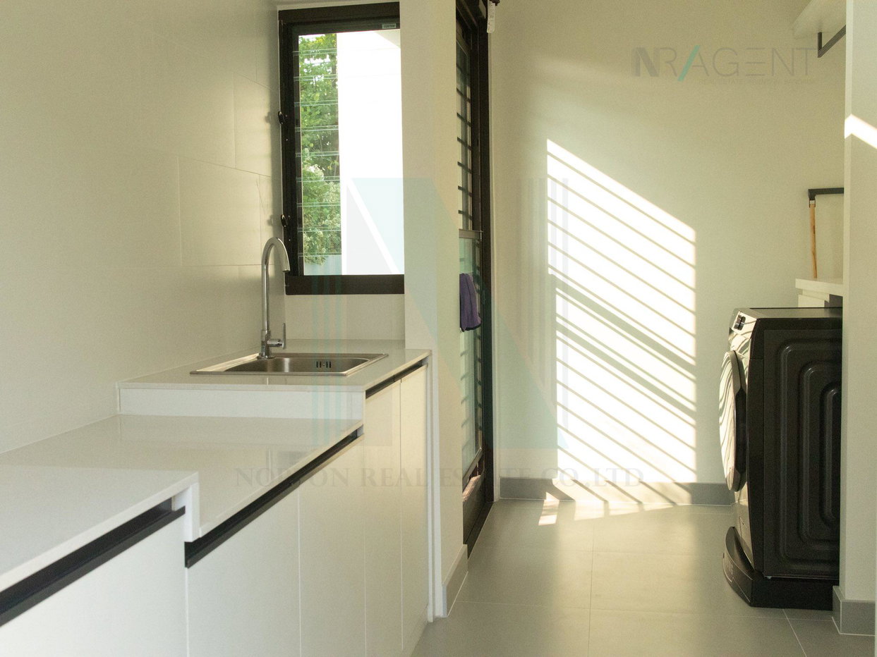 รูป 📌 ให้เช่าบ้านเดี่ยว 2 ชั้น บ้านมัณฑนา บางนา กม. 15 4 ห้องนอน 5 ห้องน้ำ - รูปที่ 5/8