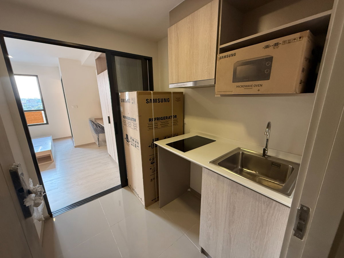 รูป Pro 1.80 ลบ. ห้องจริง!!!!! dcondo Air ลาดกระบัง  💸 ผ่อนล้านละ 2,500* 🛋 แต่งครบ เข้าอยู่ได้เลย ✅ จากเซลล์แสนสิริคุณปุ้ย 099-449-2665 - รูปที่ 2/12