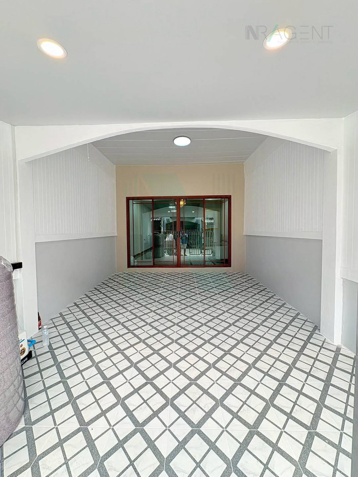 รูป 📌 ขายทาวน์เฮาส์ โครงการ ปิยวรารมย์ 1 2 ชั้น 3 ห้องนอน 2 ห้องน้ำ - รูปที่ 2/8