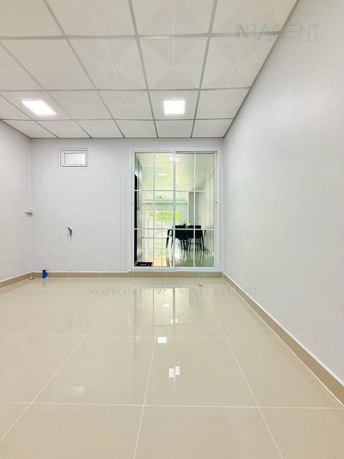 รูป 📌 ขายทาวน์เฮาส์ โครงการ บ้านดุลิยานนท์ 2 ชั้น 2 ห้องนอน 2 ห้องน้ำ - รูปที่ 6/8