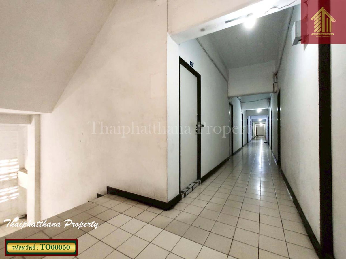 รูป ขายด่วนอพาร์ทเม้นท์ 5 ชั้น ทำเลใกล้รถไฟฟ้า MRT สถานีศรีด่าน ศรีนครินทร์ - รูปที่ 6/12