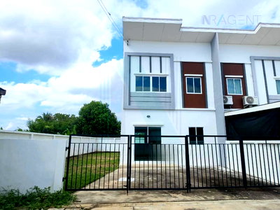 ขายทาวน์โฮม : 📌 ขายทาวน์โฮม โครงการ ไลโอ นอฟ วงแหวนฯ-ปิ่นเกล้า ซ.พระนอน 2 ชั้น 4 ห้องนอน 2 ห้องน้ำ