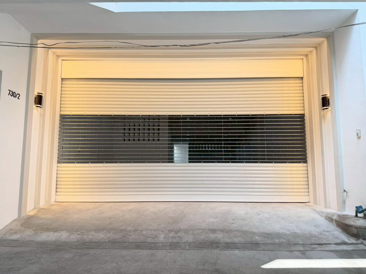 รูป ขายทาวน์โฮมพร้อมลิฟต์ : ซอยสุขุมวิท 101 พื้นที่ 25.9 ตารางวา 4 ห้องนอน 6 ห้องน้ำ ตกแต่งใหม่พร้อมอยู่ - รูปที่ 4/20