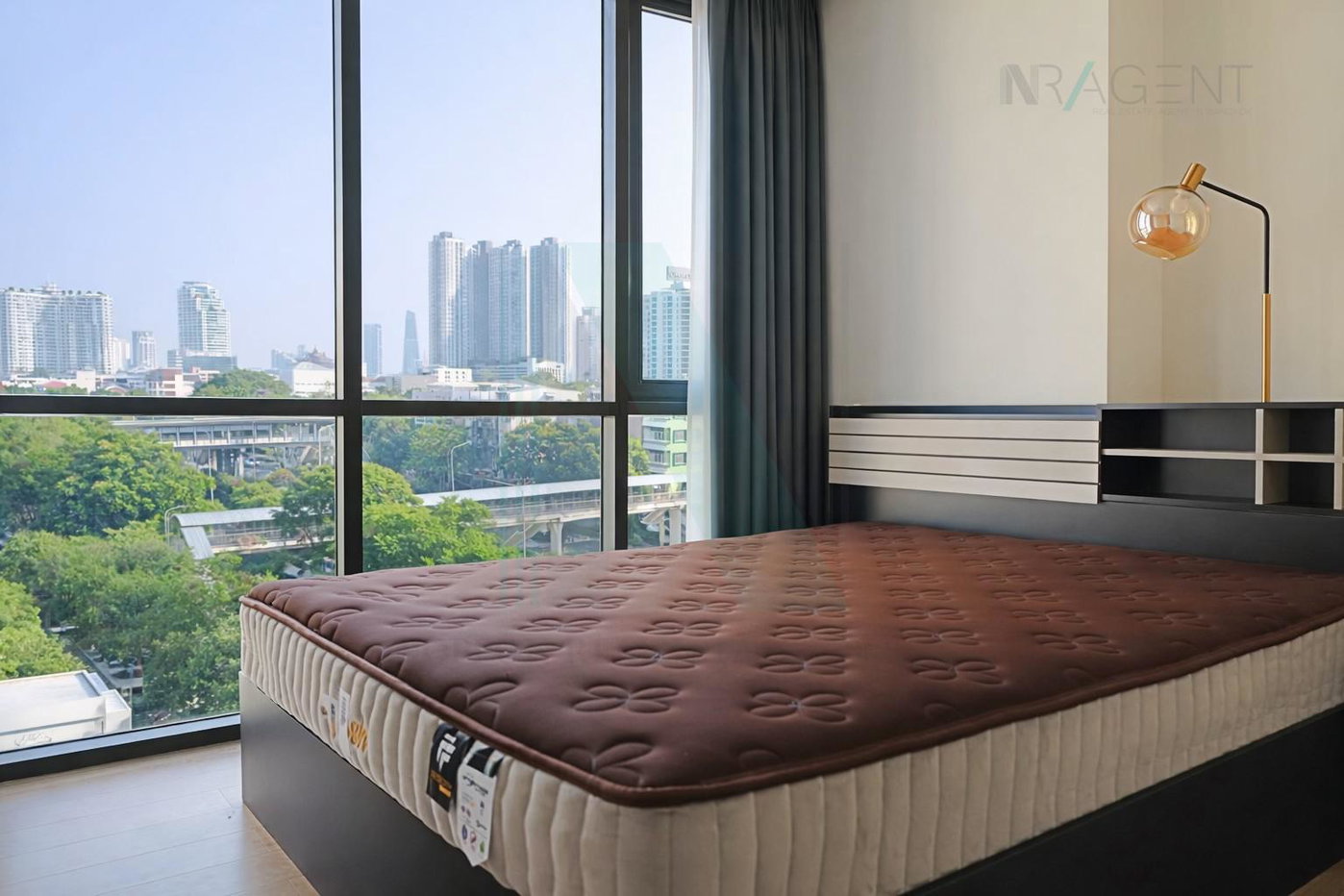 รูป 📌 ให้เช่าคอนโด รีเกิล สาทร - นราธิวาส อาคาร 1 ชั้น 7 1 ห้องนอน ขนาด 50 ตรม ใกล้ แม็คโคร สาทร - รูปที่ 2/8