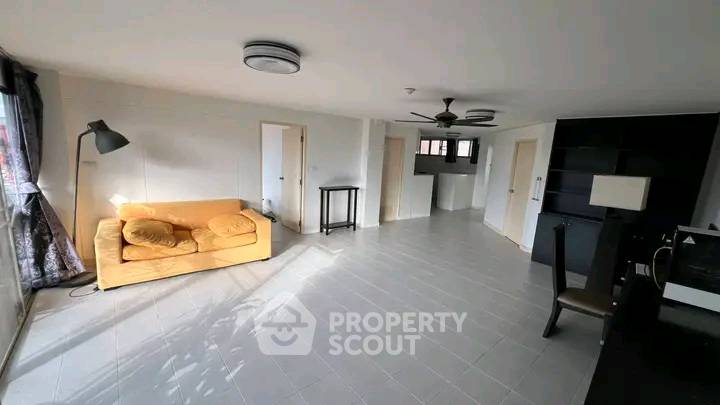 picture 2-BR Condo at Tara Ruan Ake in Phlapphla (ID 2784205) - 6/10