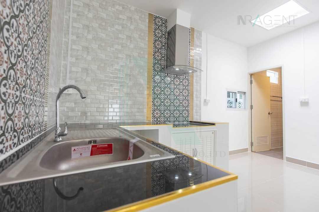 รูป 📌 ขายบ้านแฝด โครงการ บ้านรัตนาธิเบศร์ 2 ชั้น 4 ห้องนอน 2 ห้องน้ำ - รูปที่ 7/8