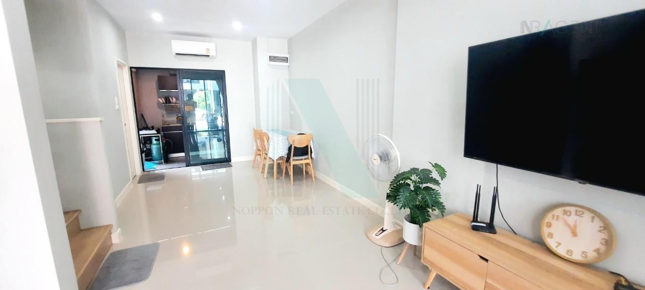 รูป 📌 ขายทาวน์เฮาส์ โครงการ นลิน อเวนิว 5 รามอินทรา - มีนบุรี 3 ชั้น 3 ห้องนอน 3 ห้องน้ำ - รูปที่ 3/8