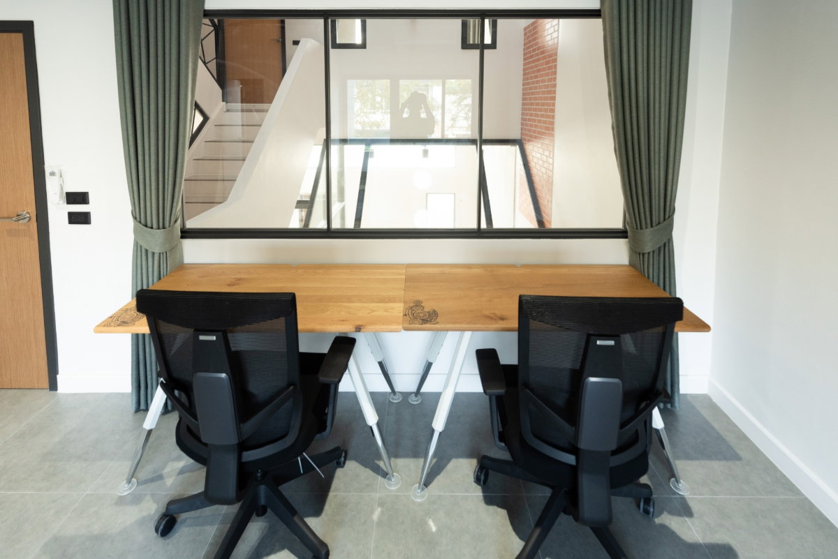 รูป Home Office Renovated and Ready to Sell / For Rent – Sukhumvit, Bangna Area - รูปที่ 30/52