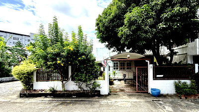 Townhouses for sale Rattana Bandit University (Rbac) : 📌 For Sell Town house PRACHAKORNTHAI VILLAGE 2-story 4 bedroom 2 bathroom