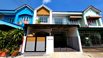 ทาวน์โฮม แม็คโคร บางบัวทอง : ขายทาวน์เฮาส์ บัวทองธานีพาร์ควิลล์ 1 บางบัวทอง 21 ตร.ว. 4 นอน แต่งใหม่ฟรีเฟอร์ฯ Index ฟรีโอน