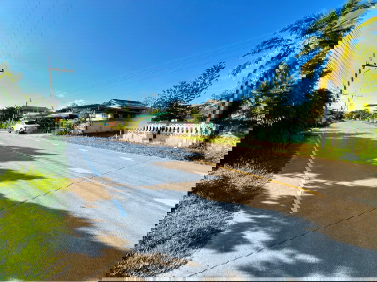 picture Land for Sale: Prime Location on Main Road in Phan District, Chiang Rai - 10/13