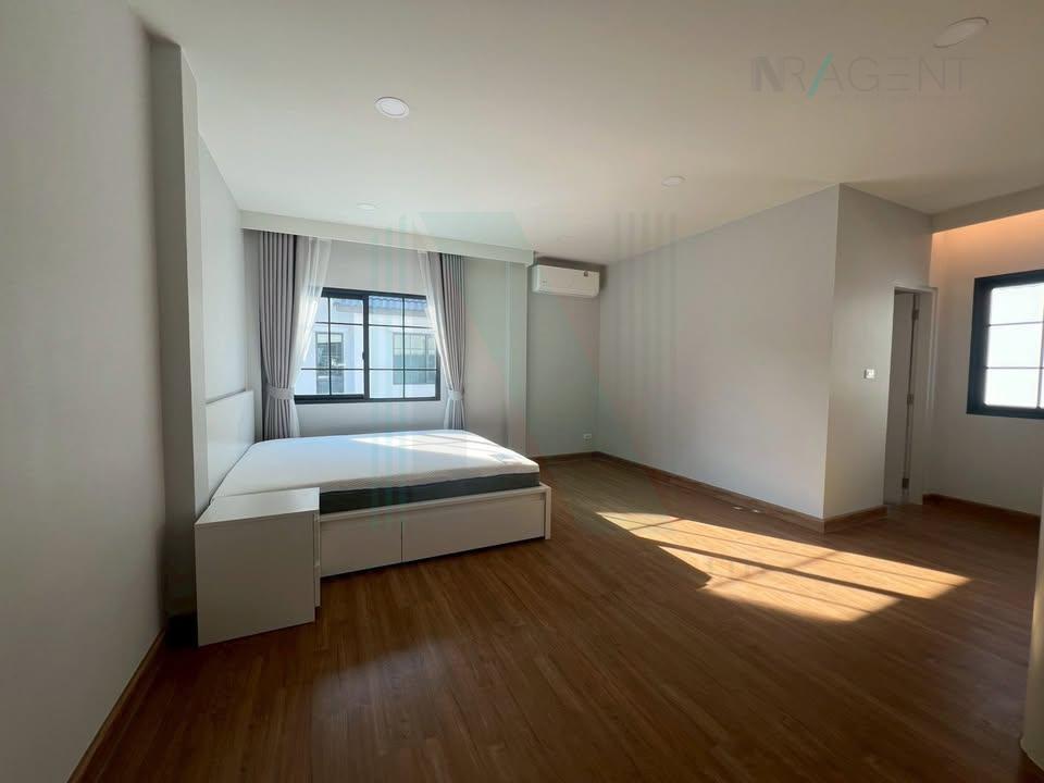 รูป 📌 ให้เช่าบ้านเดี่ยว 2 ชั้น เซนโทร บางนา 4 ห้องนอน 5 ห้องน้ำ - รูปที่ 6/8
