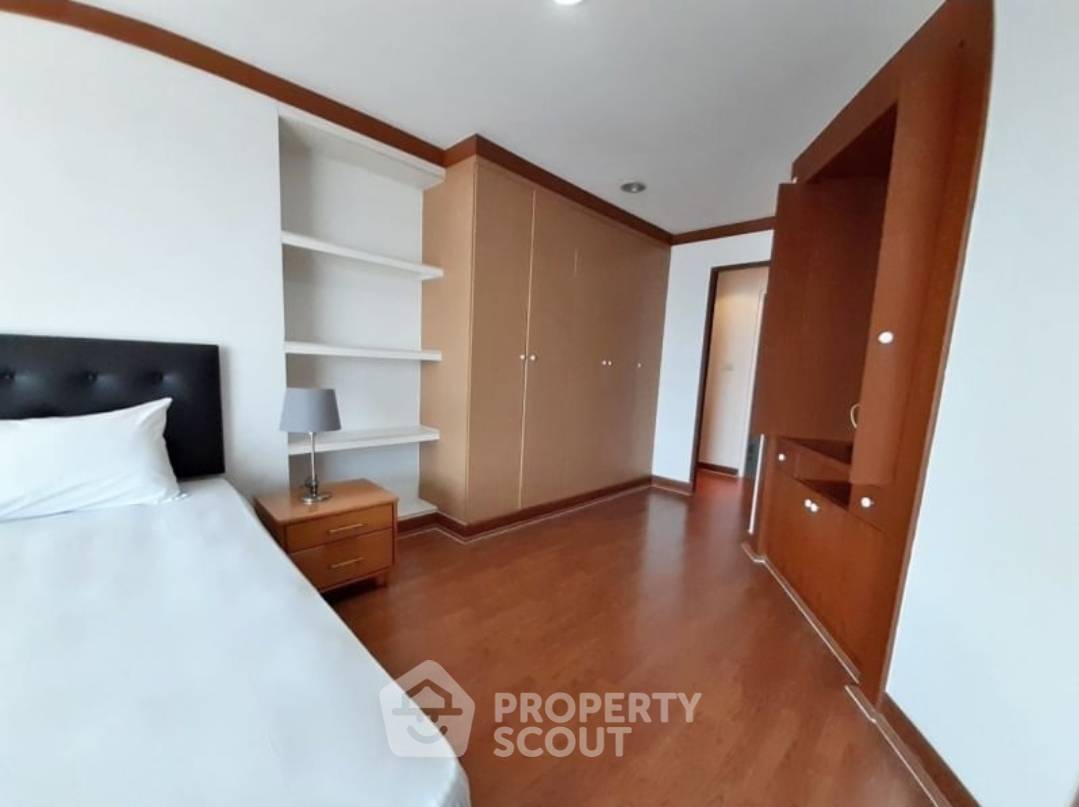 รูป คอนโด 1-ห้องนอน ที่ เดอะวอเตอร์ฟอร์ด ไดมอน ทาวเวอร์ สุขุมวิท ใกล้ BTS พร้อมพงษ์ (ID 1337609) - รูปที่ 4/5