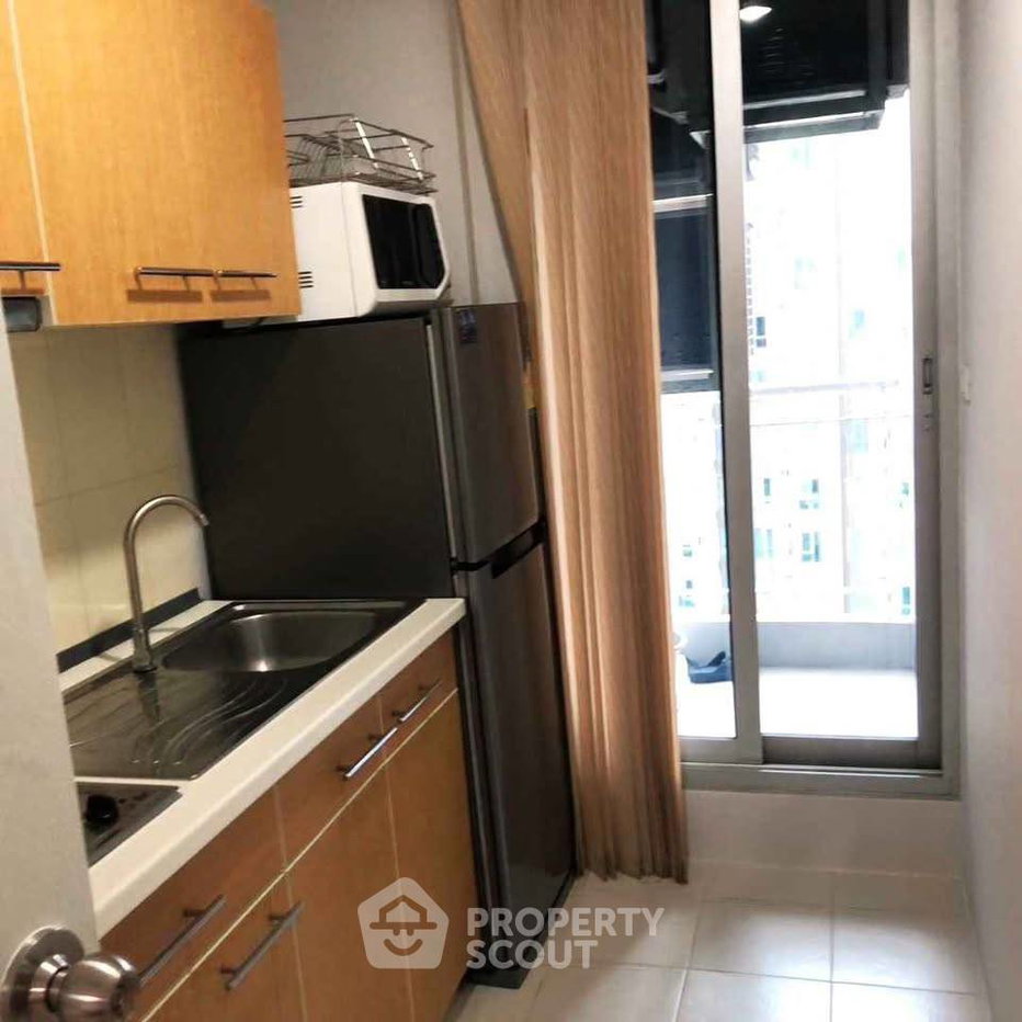 รูป คอนโด 2-ห้องนอน ที่ ไลฟ์ แอท รัชดา-ห้วยขวาง ใกล้ MRT สุทธิสาร (ID 2784187) - รูปที่ 8/10