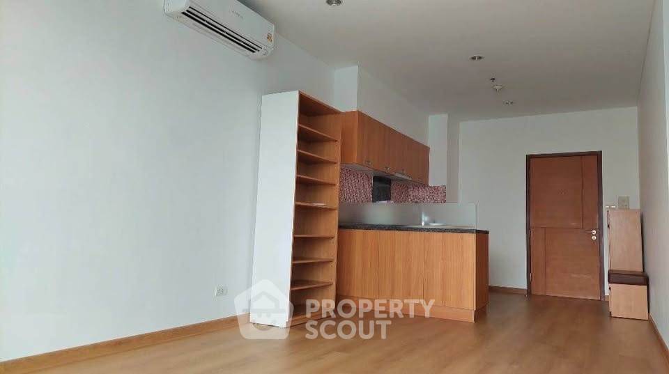 รูป คอนโด 1-ห้องนอน ที่ วิลล่า สาทร ใกล้ BTS กรุงธนบุรี (ID 2553292) - รูปที่ 3/4