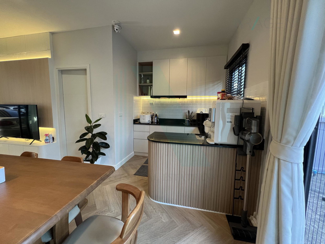 รูป 📌 ให้เช่าทาวน์เฮาส์ 3 ชั้น ไอเจ้นท์ พรีเมียม ทาวน์โฮม พัฒนาการ 4 ห้องนอน 4 ห้องน้ำ - รูปที่ 4/8