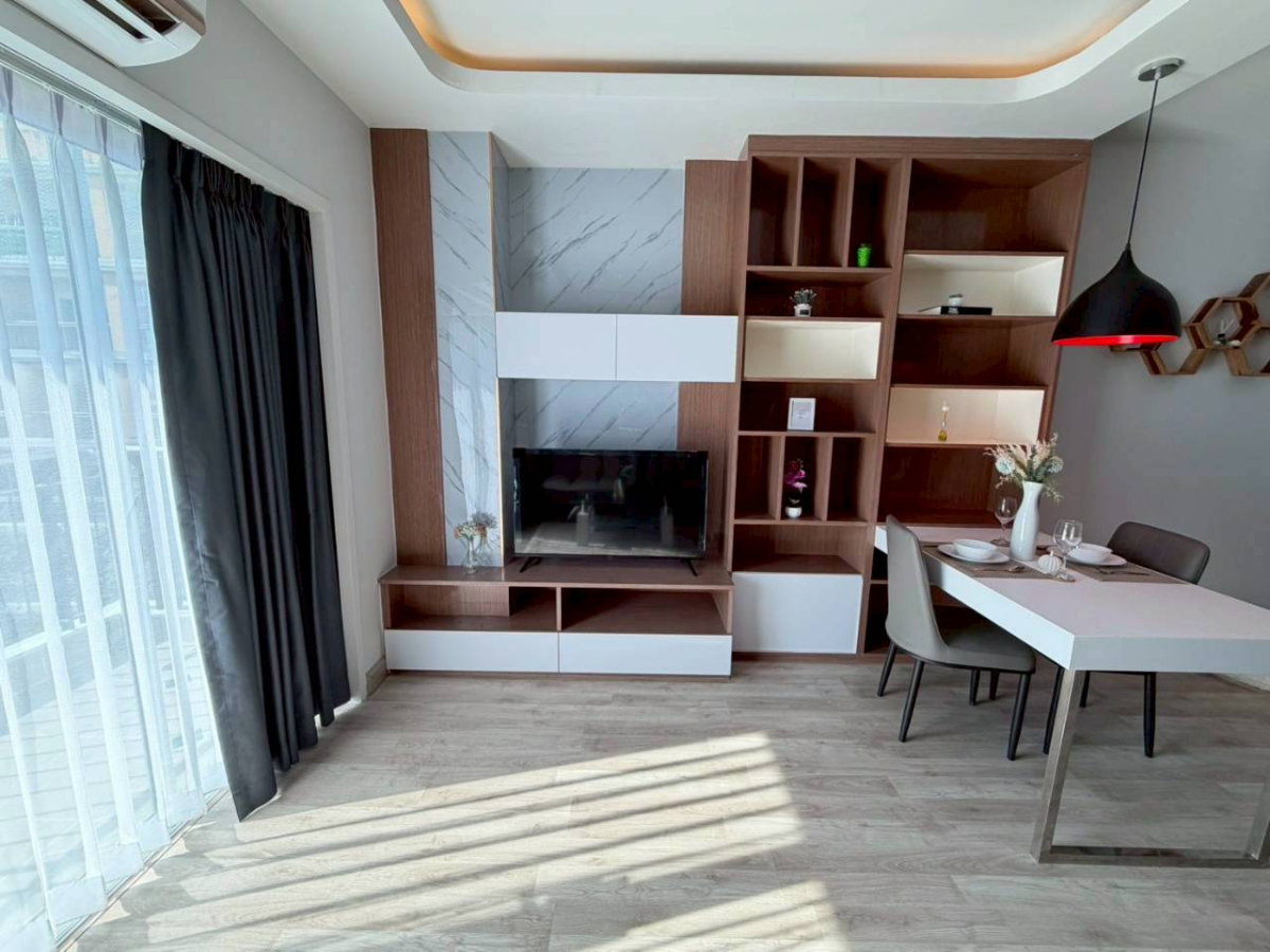 Phanason The Green Place Condominium WR-04381 - image 4