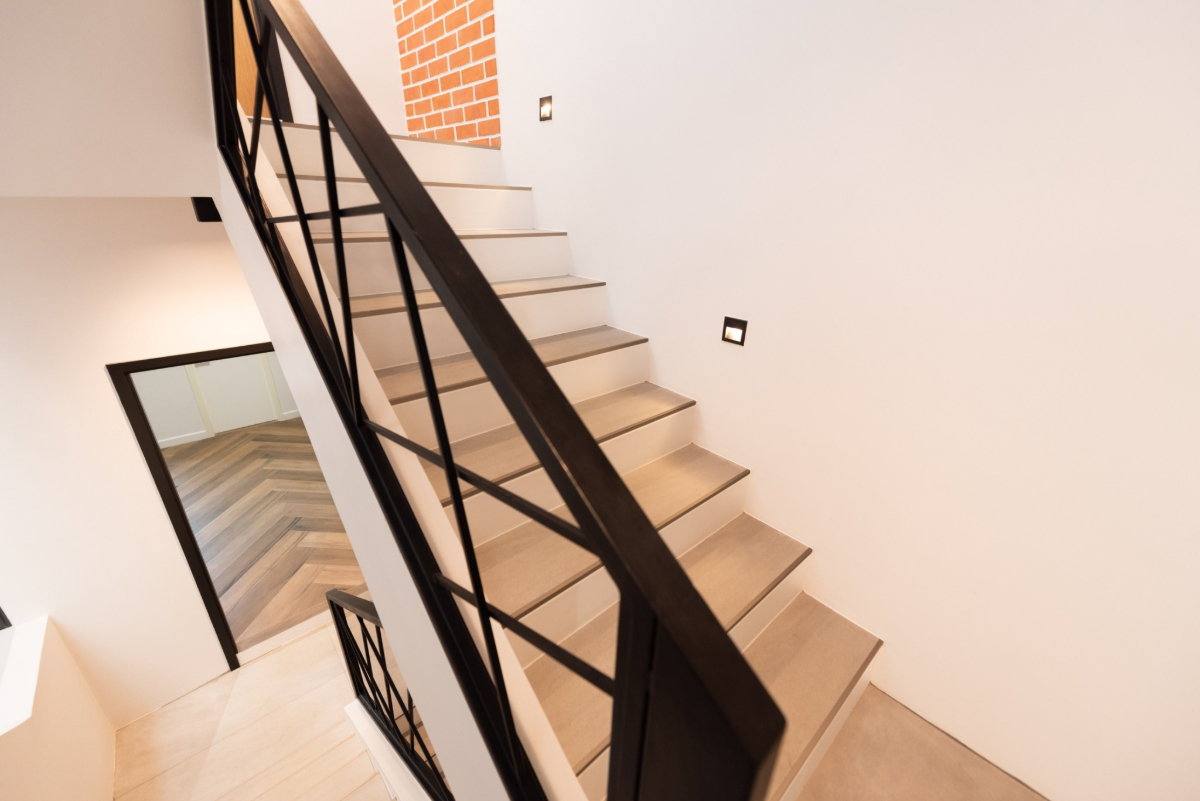 รูป Home Office Renovated and Ready to Sell / For Rent – Sukhumvit, Bangna Area - รูปที่ 40/52