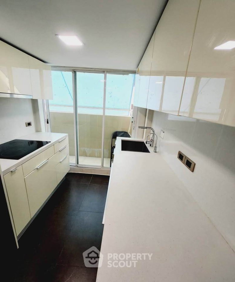 รูป คอนโด 4-ห้องนอน ที่ ฟิฟตี้ไนน์ เฮอร์ริเทจ สุขุมวิท 59 ใกล้ BTS ทองหล่อ (ID 2533141) - รูปที่ 4/6