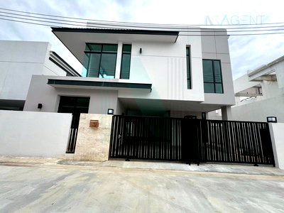 Houses for sale Saiaksorn School : 📌 For Sell House THE MASTER EKKAMAI-RAMINTRA 2-story 4 bedroom 6 bathroom