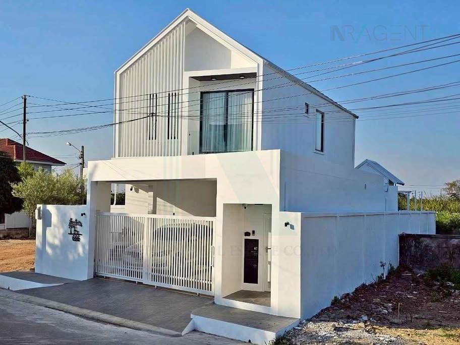 รูป 📌 ให้เช่าบ้านเดี่ยว 2 ชั้น บ้านนครินทร์ การ์เด้น 4 ห้องนอน 6 ห้องน้ำ - รูปที่ 1/8