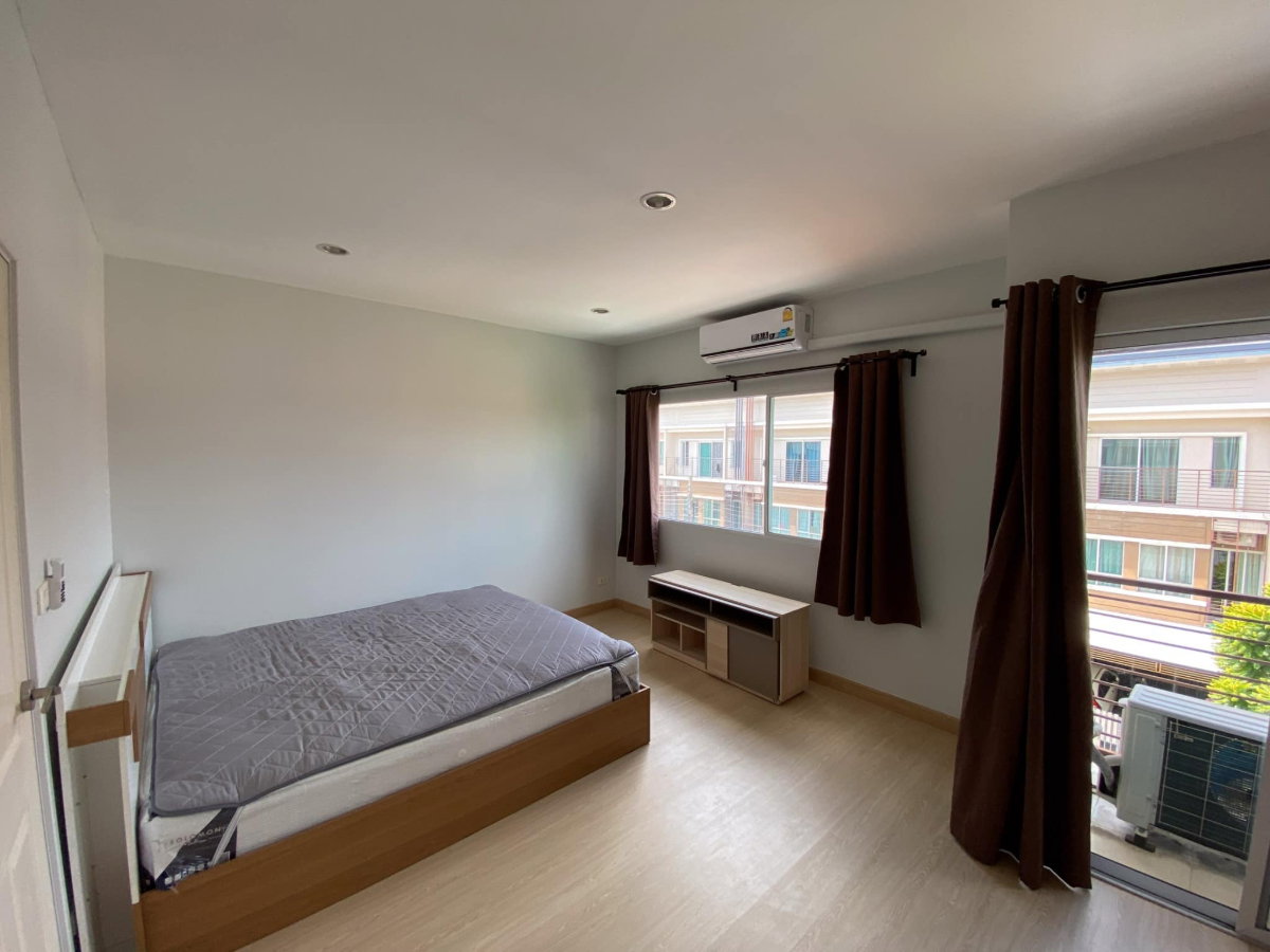 รูป UV01760 - Villette City  Pattanakarn : BTS Phra Khanong - รูปที่ 25/52