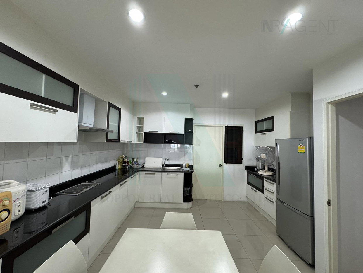 รูป 🎊 ให้เช่าคอนโด ริเวอไรน์ เพลส คอนโดมิเนียม อาคาร 1 ชั้น 12 3 ห้องนอน ขนาด 218 ตรม ใกล้ บิ๊กซี วงศ์สว่าง - รูปที่ 7/8