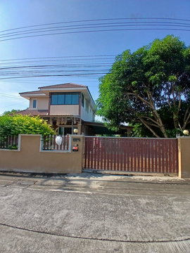 📌 ขายบ้านเดี่ยว โครงการ บ้านรติรัตน์ ลาดปลาดุก - เลียบคลองตาชม 2 ชั้น 3 ห้องนอน 2 ห้องน้ำ