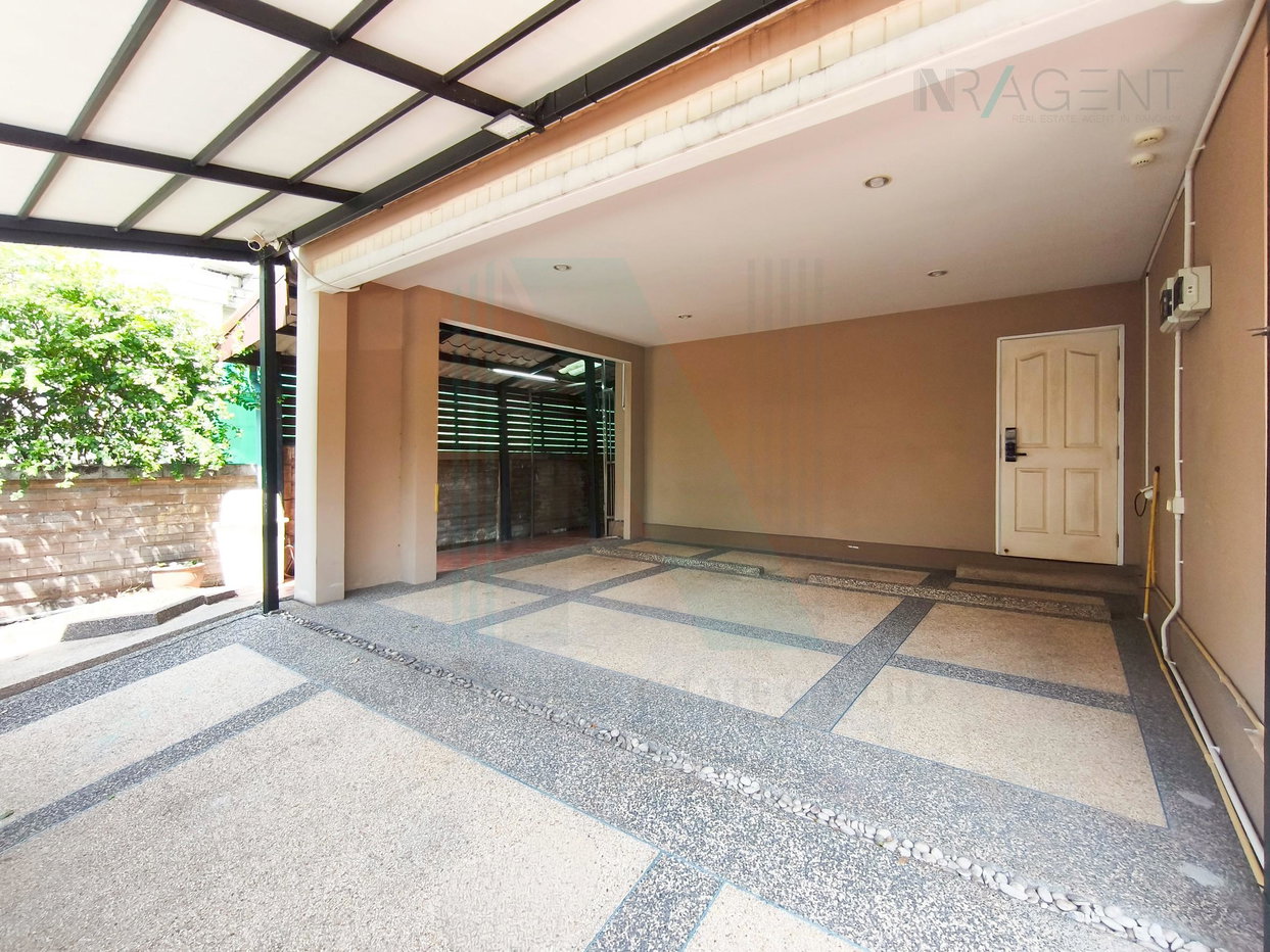 รูป 📌 ขายบ้านเดี่ยว โครงการ ภัสสร เพรสทีจ อ่อนนุช 2 ชั้น 3 ห้องนอน 2 ห้องน้ำ - รูปที่ 2/8