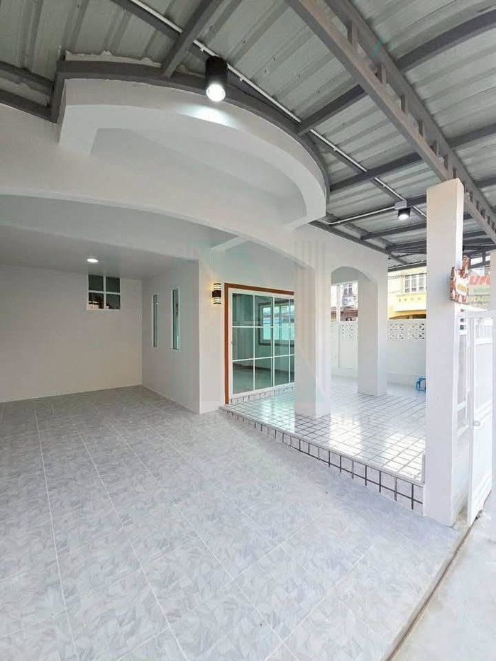 รูป 📌 ขายทาวน์เฮาส์ โครงการ ปิยวรารมย์ 1 2 ชั้น 3 ห้องนอน 3 ห้องน้ำ - รูปที่ 2/8