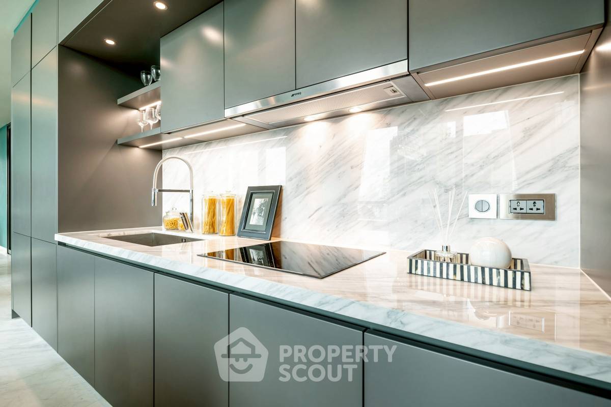 picture 3-BR Condo at 98 Wireless near BTS Phloen Chit (ID 2781941) - 4/18