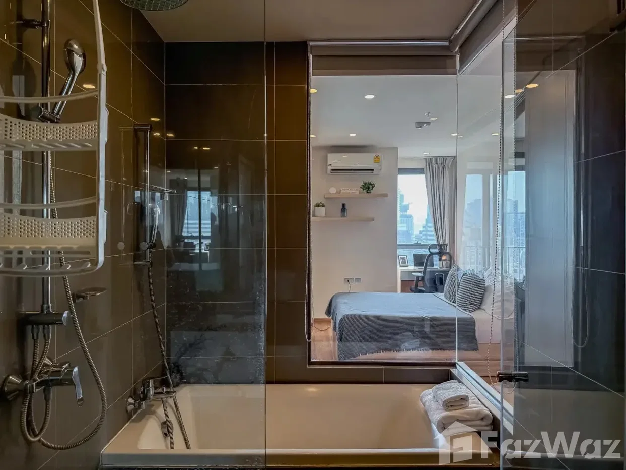 picture Q Chidlom 1BR 6166113 - 5/11